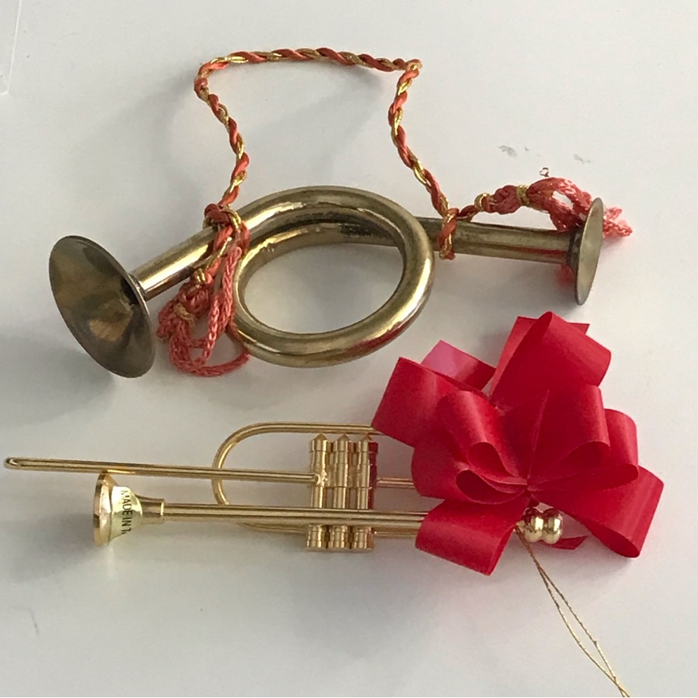 2 Metal Musical Instruments Christmas Ornaments